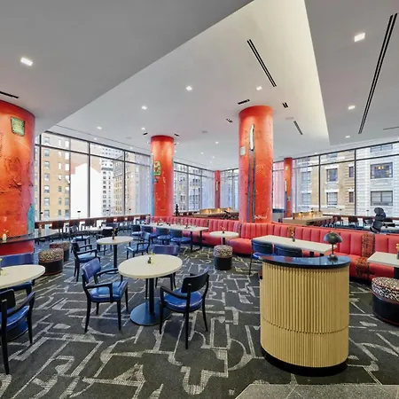 Courtyard By Marriott New York Manhattan/Central Park-3